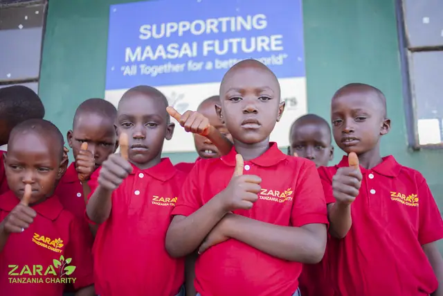 Isirwa school day, photo 17 of 66